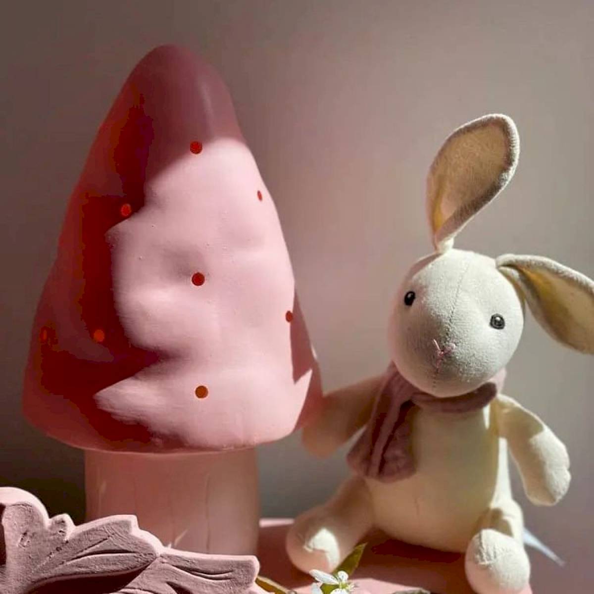 Petite lampe Champignon rose vintage