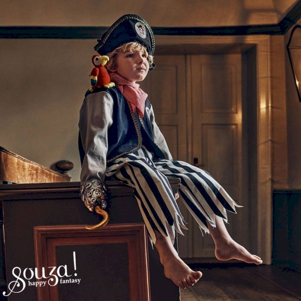 Déguisement - Pirate - 8-10 ans - Déguisements pour Enfant - Se déguiser et  se maquiller - Fêtes et anniversaires