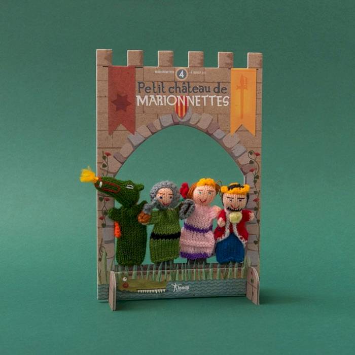 Théâtre de marionnettes en carton - Princesse et Chevalier