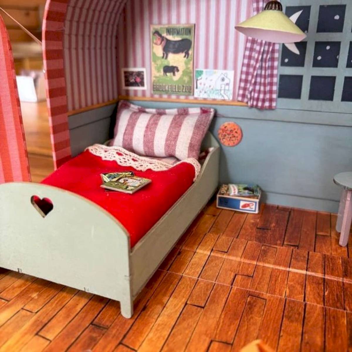 Chambre d'enfant en valise - Sam et Julia
