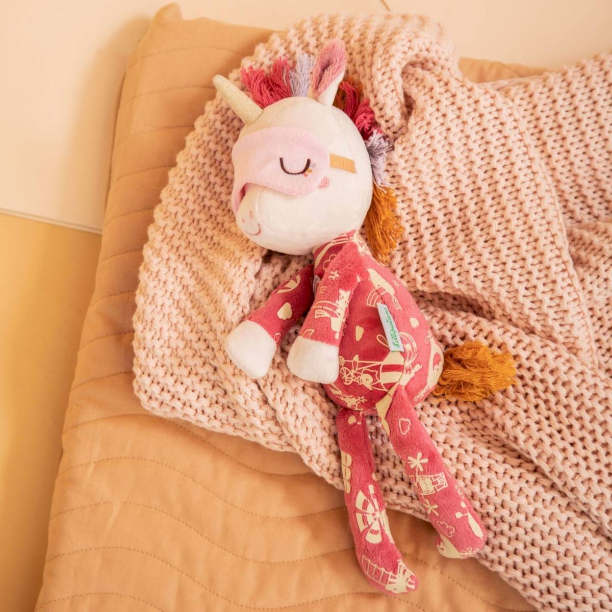 Peluche phosphorescente Lena ami de la nuit