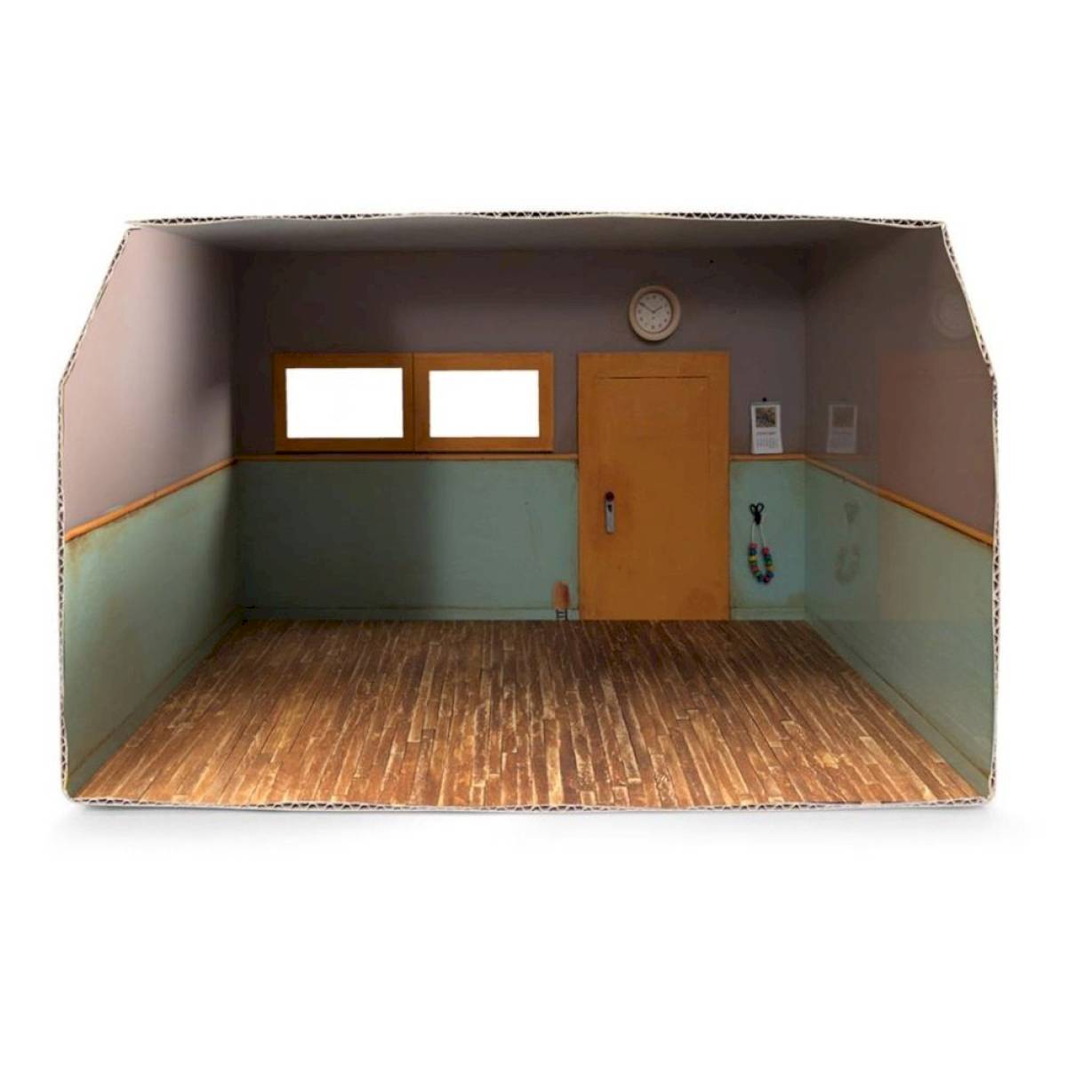 Salle de classe en carton - Sam et Julia