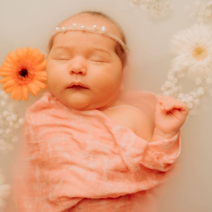 Carte Cadeau - Bain enveloppé photographié avec fleurs