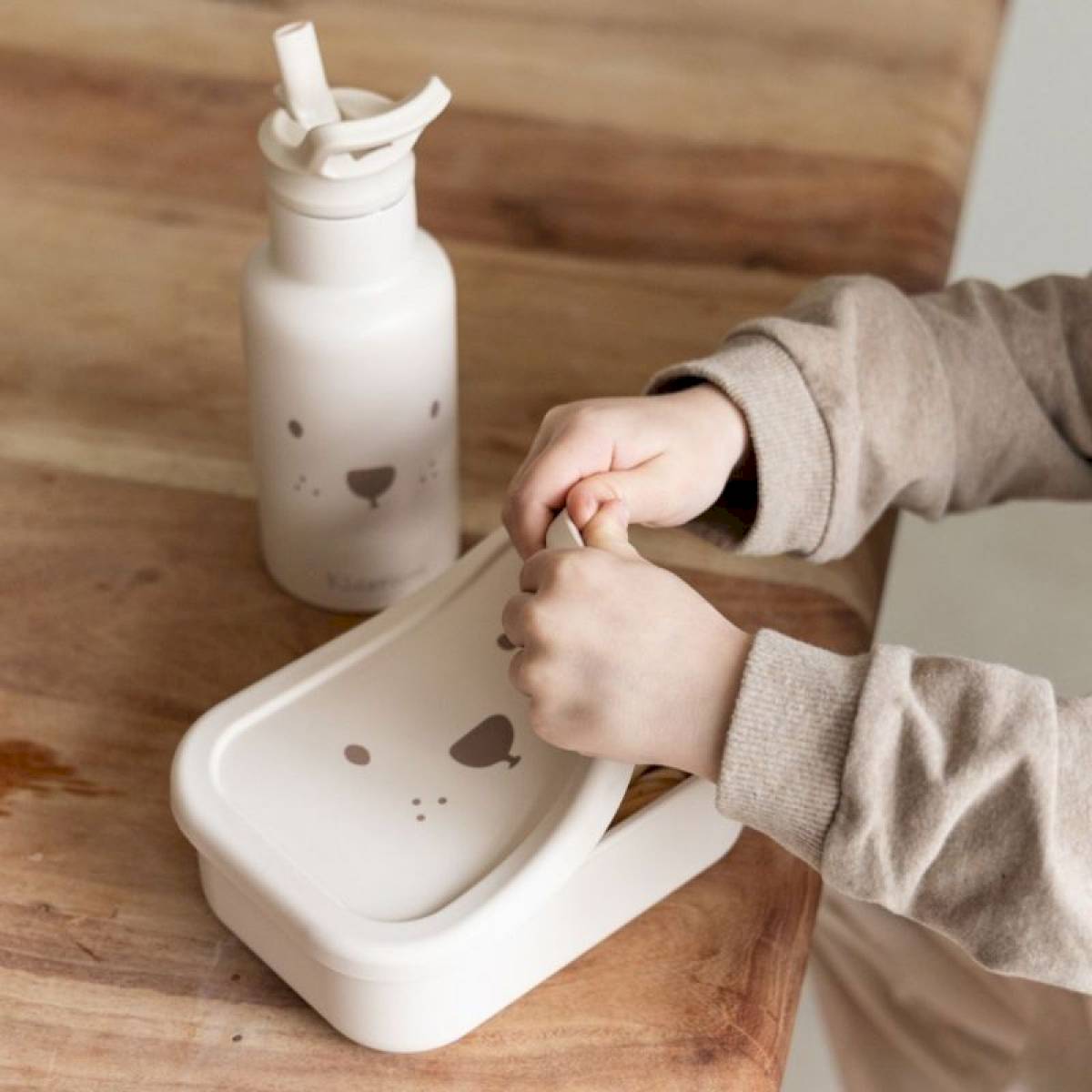 Lunch box en silicone Ourson sable