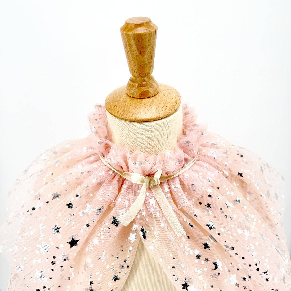Ensemble cape et jupe Loane rose poudré
