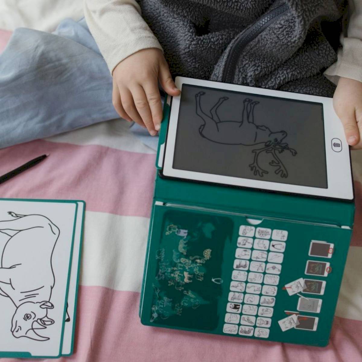 Mini tablette à dessin Kidydraw Animaux autour du monde