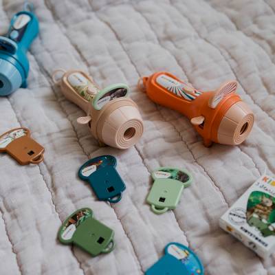 Lampe à histoires A travers le Temps - Kidyslide