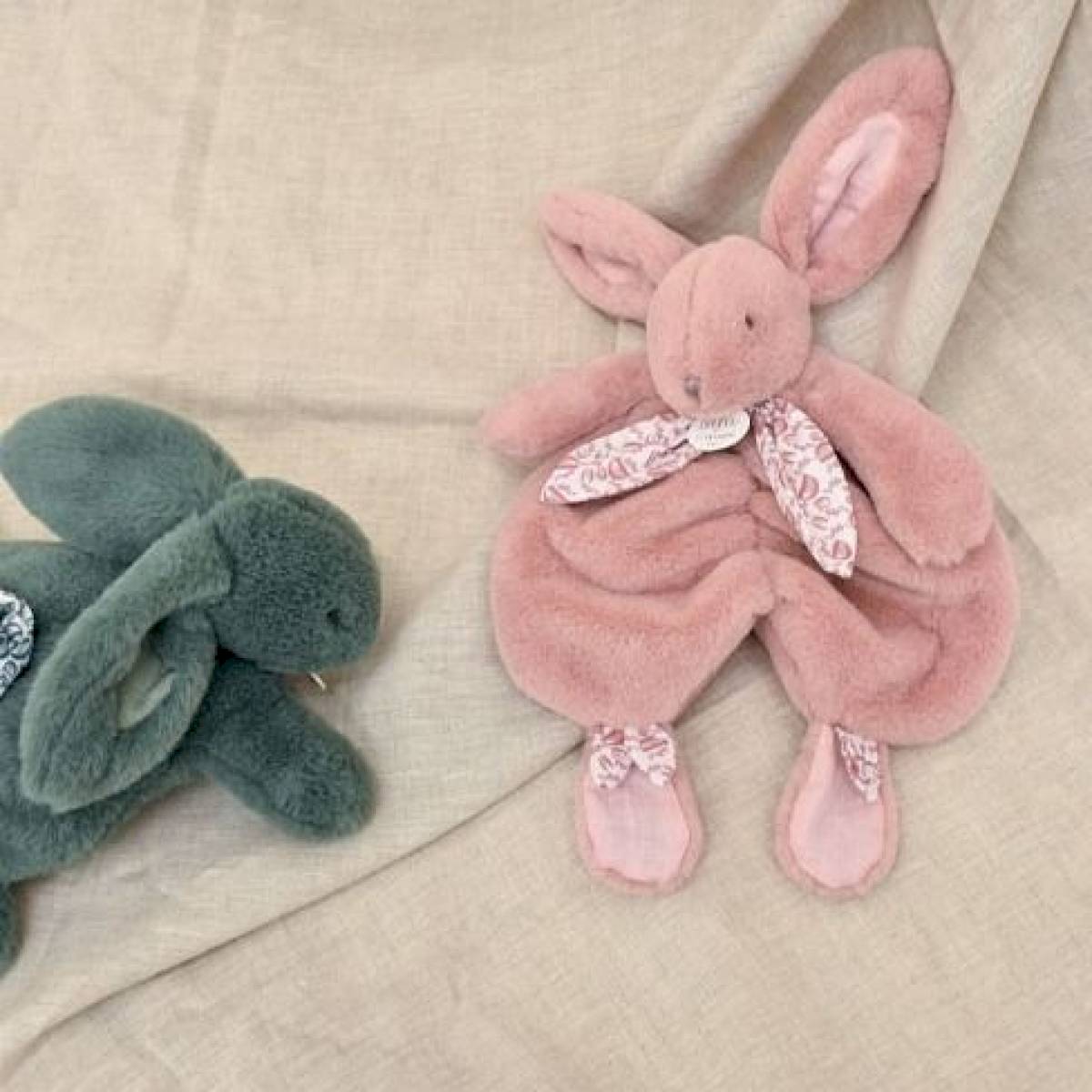 Doudou Lapin rose 29cm