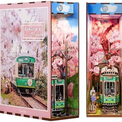 Book Nook Sakura’s Travel