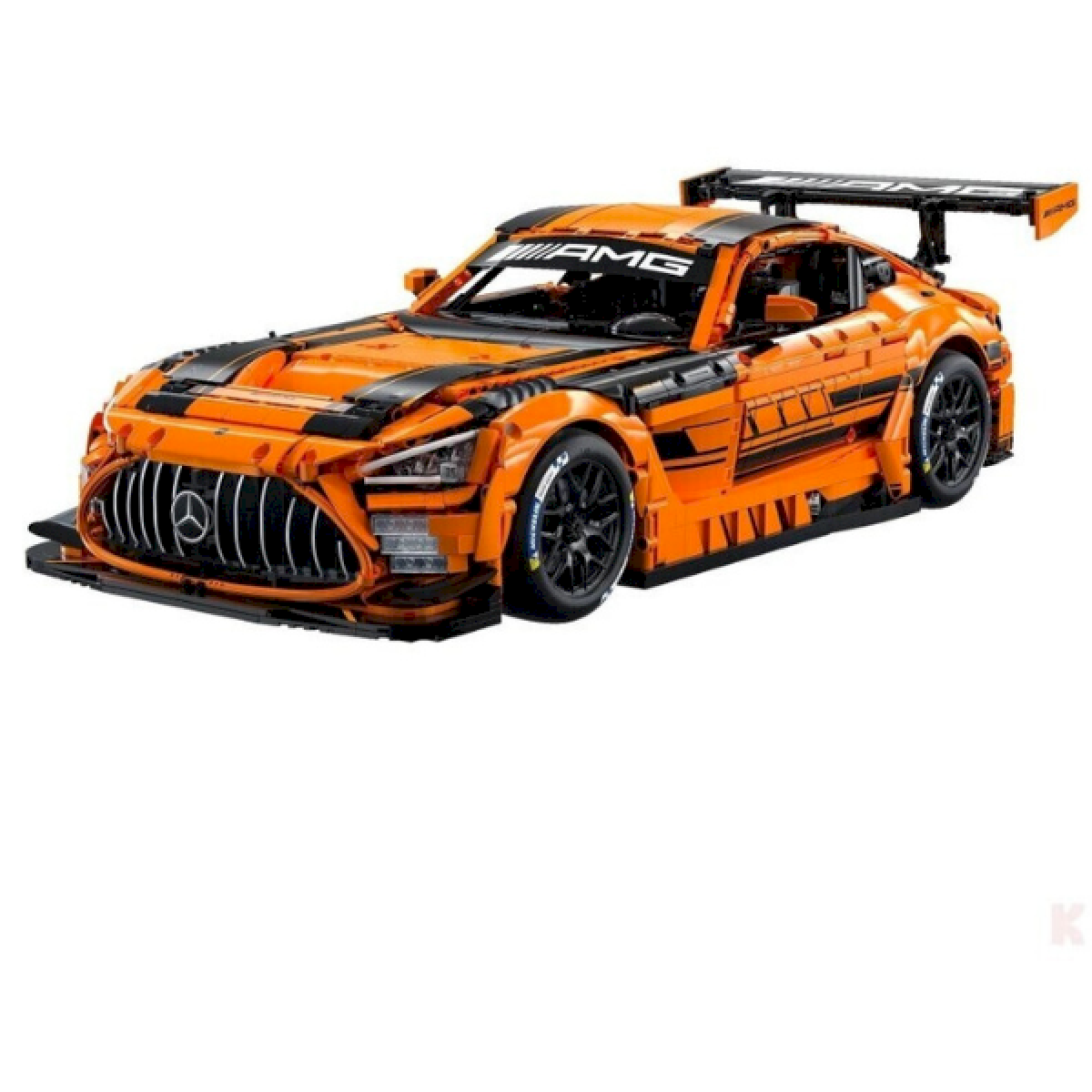 Voiture de course Mercedes-AMG GT3 - 5466 pièces